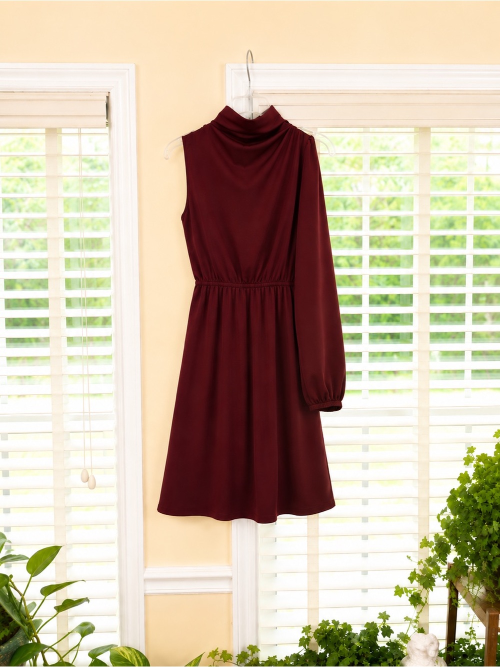 SHEIN Burgundy One-Shoulder Long-Sleeve Dress